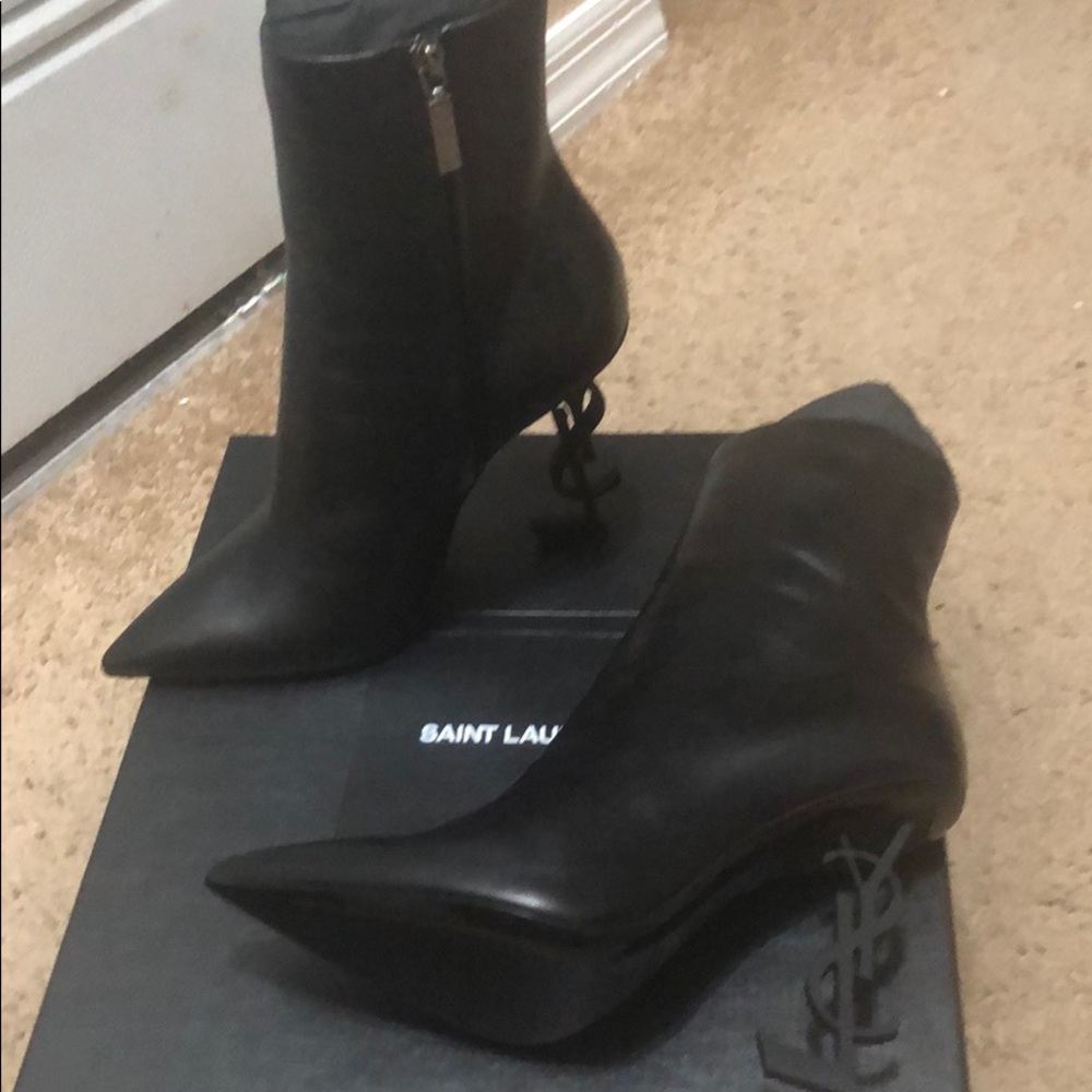 Saint Laurent booties NEW
